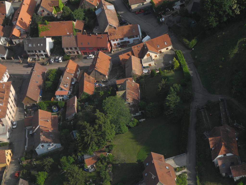 Au Pied Du Chateau Lichtenberg Cameră foto