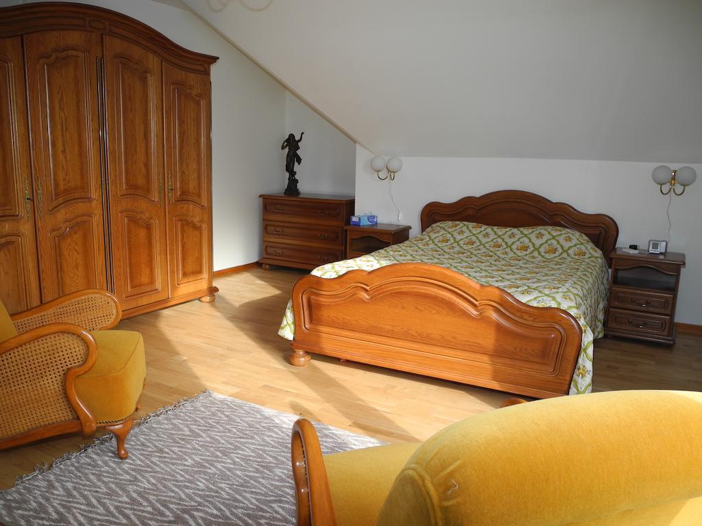 Au Pied Du Chateau Lichtenberg Cameră foto